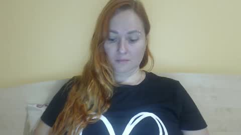 Snapshot of zara_red chatting on 10/03/25, 10:12 Kate. if im not here im here foxy red333 online show from 10/03/25, 10:12
