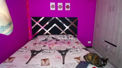 Snapshot of zara_tattoox chatting on 03/06/25, 02:08 ZARA ANYELINA online show from 03/06/25, 02:08