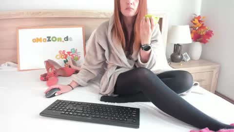 Agnes online show from 11/05/25, 07:52