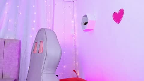 Snapshot of zaradulce chatting on 01/14/25, 06:17 Zara . online show from 01/14/25, 06:17
