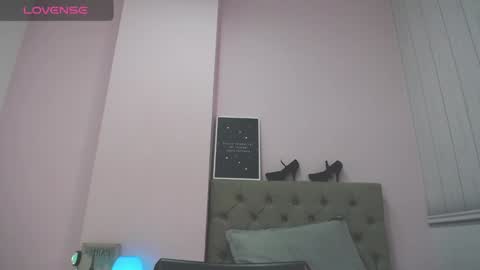 Snapshot of zarah_torres chatting on 12/07/24, 04:47 Zarah online show from 12/07/24, 04:47