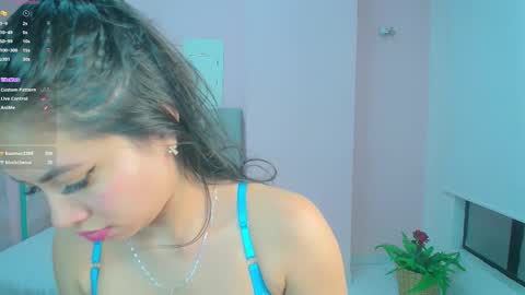 Snapshot of zarah_torres chatting on 02/13/25, 02:23 Zarah online show from 02/13/25, 02:23