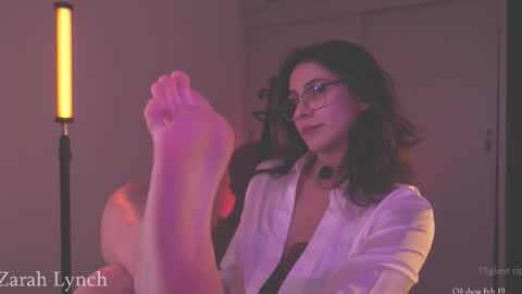 Miss Lynch   Next show  2911 online show from 02/19/26, 11:56