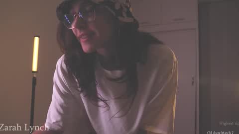 Miss Lynch   Next show  2911 online show from 02/28/26, 12:55