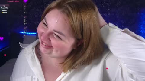 Lola online show from 12/14/24, 02:45