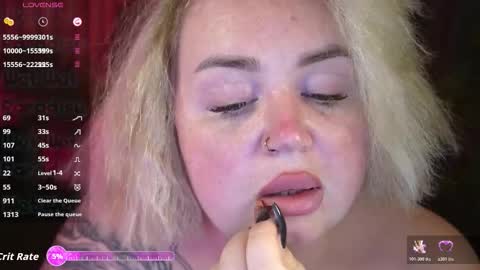 Lola online show from 11/12/25, 07:31