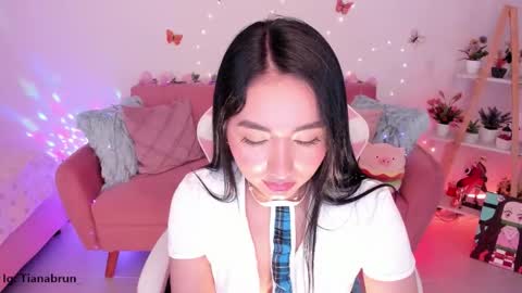 Snapshot of zaratorres_ chatting on 10/10/25, 10:47 Zara online show from 10/10/25, 10:47