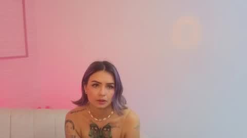 Snapshot of zarcasutra_t chatting on 06/23/26, 01:09 Isabella online show from 06/23/26, 01:09