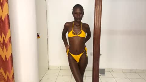 Snapshot of zaria_amara chatting on 07/23/26, 07:45 zaria_amara online show from 07/23/26, 07:45