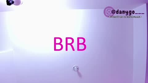 Snapshot of zarianaevanz chatting on 02/01/25, 03:19 Zariana online show from 02/01/25, 03:19