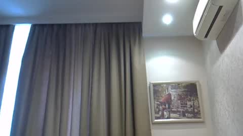 Zarina Swift online show from 05/13/26, 04:54