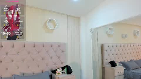 Snapshot of zarinawynne chatting on 08/09/26, 02:22 Zarina Waynne online show from 08/09/26, 02:22