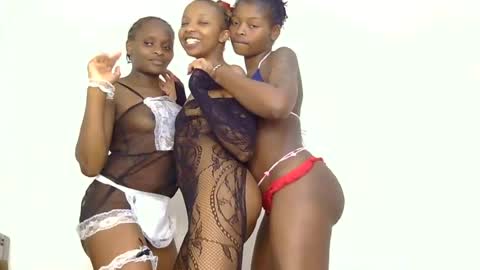Zariyah online show from 07/07/26, 07:23