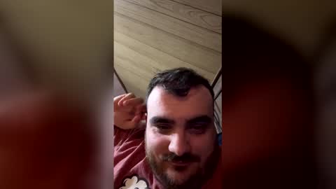 Snapshot of zarzun chatting on 12/18/25, 02:39 zarzun online show from 12/18/25, 02:39