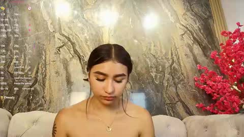 Snapshot of zayda_ chatting on 02/25/25, 10:50 Zayda online show from 02/25/25, 10:50