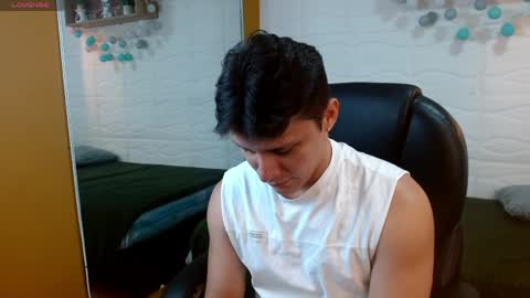 zayn_clausen online show from 04/22/26, 05:58