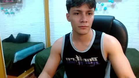 zayn_clausen online show from 05/27/26, 05:43