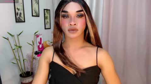 zaynelustts online show from 12/03/25, 11:19