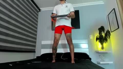 zaynshadow_ online show from 10/22/25, 06:57
