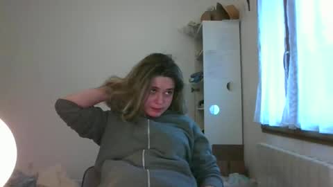 Snapshot of zazbella chatting on 02/01/26, 08:46 zazbella online show from 02/01/26, 08:46
