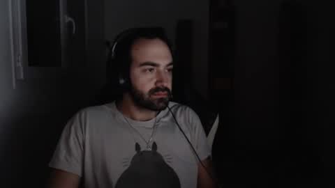 Snapshot of zazou3113 chatting on 01/06/25, 09:22 Grizzly Bear online show from 01/06/25, 09:22