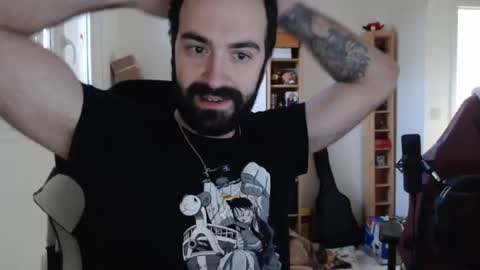 Snapshot of zazou3113 chatting on 02/08/25, 04:36 Grizzly Bear online show from 02/08/25, 04:36