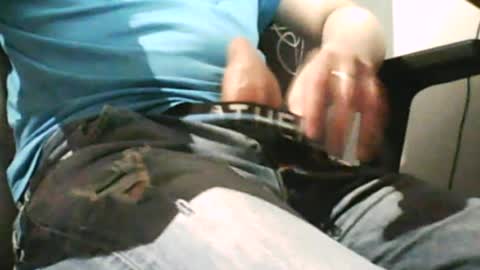 Snapshot of zboubz chatting on 06/17/26, 11:27 zboubz online show from 06/17/26, 11:27