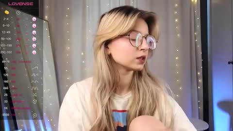 Avi online show from 02/22/26, 02:15