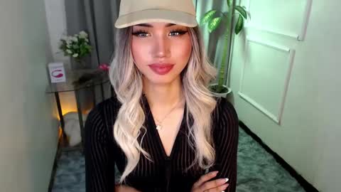 zelainalovetocum online show from 02/10/25, 04:08