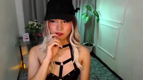 zelainalovetocum online show from 02/25/25, 04:00