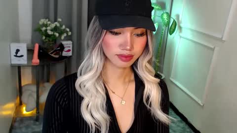 zelainalovetocum online show from 03/11/25, 06:08