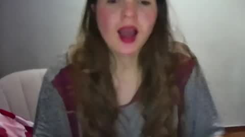 zelda_princess77 online show from 11/19/25, 05:51