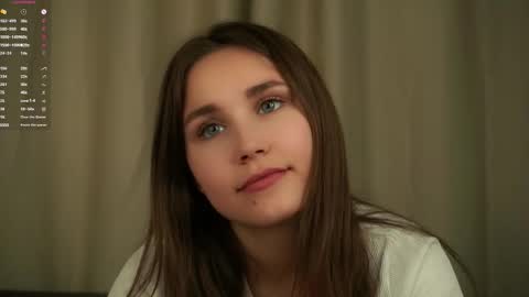 Emilia online show from 10/28/25, 01:53