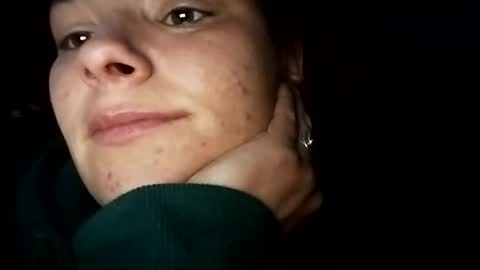 Snapshot of zellelajay2009 chatting on 01/28/25, 02:10 KENDAL Kaylee online show from 01/28/25, 02:10