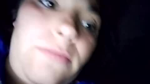 Snapshot of zellelajay2009 chatting on 10/14/25, 04:35 KENDAL Kaylee online show from 10/14/25, 04:35