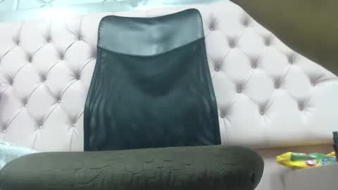 zelly_dirty online show from 12/14/24, 01:05