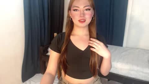 zemi_max online show from 12/18/25, 03:29