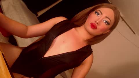 zemi_max online show from 04/27/26, 04:54