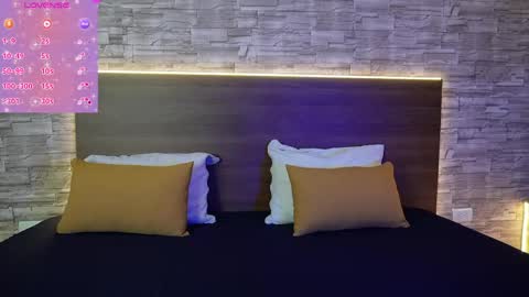 zenda_biancha online show from 04/11/26, 10:41