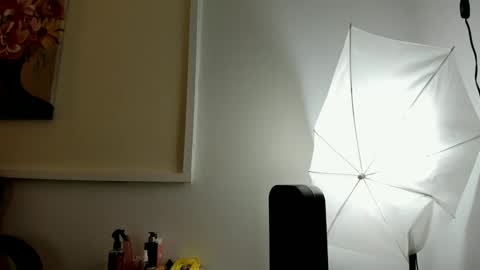 Snapshot of zenda_johns chatting on 02/07/25, 04:48 zendal Johns online show from 02/07/25, 04:48