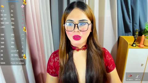 Zendaya online show from 12/11/24, 08:50