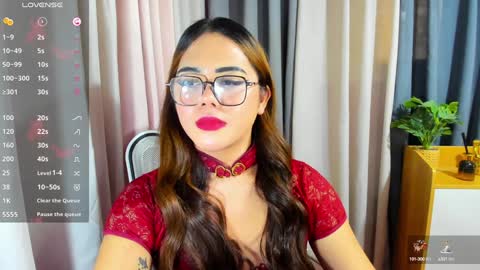 Zendaya online show from 12/23/24, 03:40