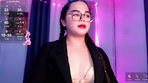 Zendaya online show from 12/03/25, 05:44