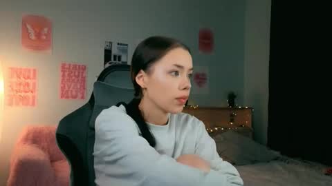 Snapshot of zeneexe chatting on 02/15/26, 07:10 Lara online show from 02/15/26, 07:10