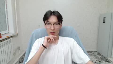 Snapshot of zengom chatting on 06/01/26, 11:28 Zen online show from 06/01/26, 11:28