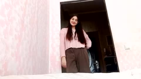 zeniabrossoit online show from 03/01/26, 05:09