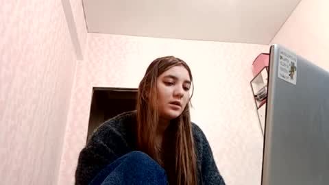 zeniabrossoit online show from 03/11/26, 06:08