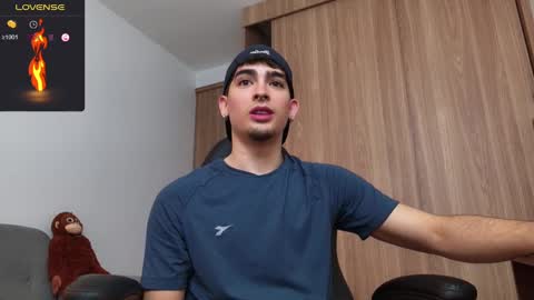 Zenn online show from 12/15/24, 12:06