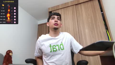 Zenn online show from 12/18/24, 12:07