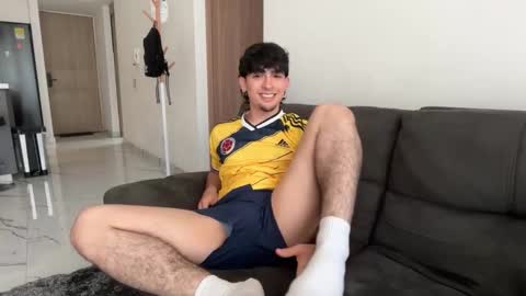 Zenn online show from 01/14/26, 08:36